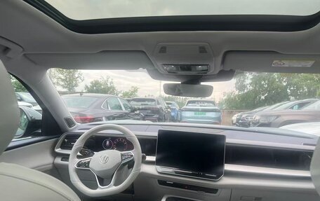Volkswagen Teramont, 2025 год, 6 150 000 рублей, 2 фотография