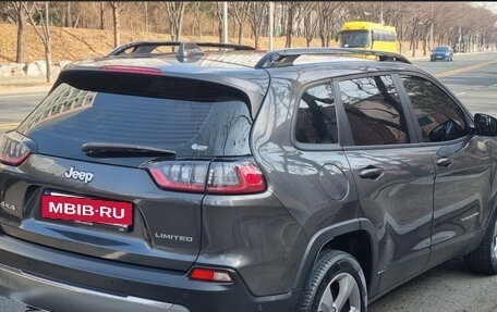 Jeep Cherokee, 2021 год, 2 400 000 рублей, 4 фотография