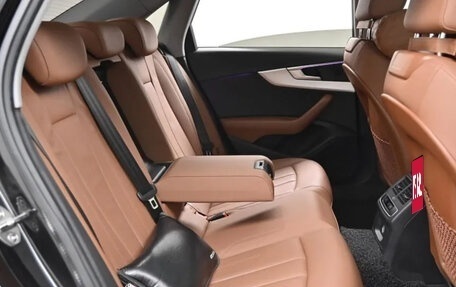 Audi A4, 2021 год, 2 840 000 рублей, 10 фотография