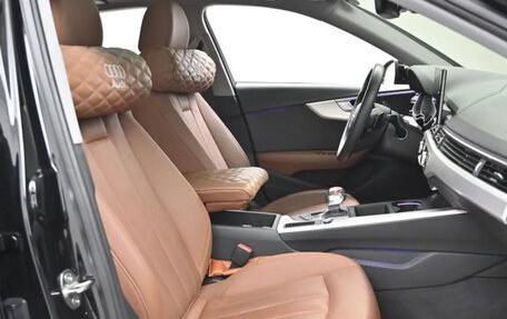 Audi A4, 2021 год, 2 840 000 рублей, 13 фотография
