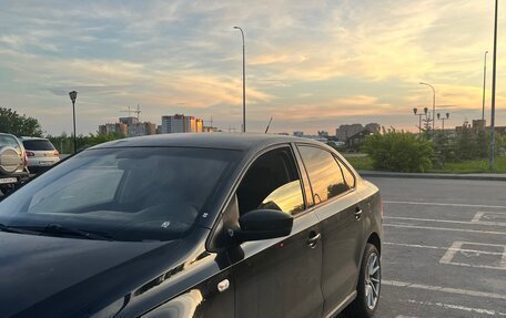 Volkswagen Polo VI (EU Market), 2010 год, 550 000 рублей, 3 фотография