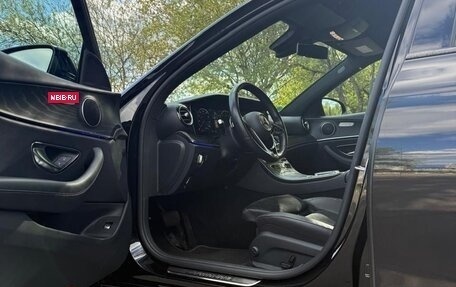 Mercedes-Benz E-Класс, 2020 год, 4 600 000 рублей, 9 фотография
