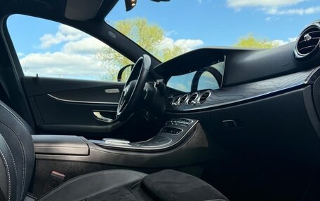 Mercedes-Benz E-Класс, 2020 год, 4 600 000 рублей, 17 фотография