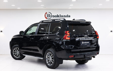 Toyota Land Cruiser Prado 150 рестайлинг 2, 2019 год, 5 790 000 рублей, 6 фотография