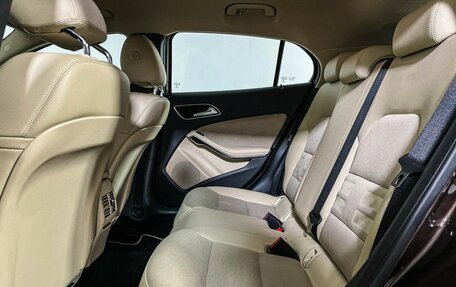 Mercedes-Benz GLA, 2015 год, 1 697 000 рублей, 10 фотография