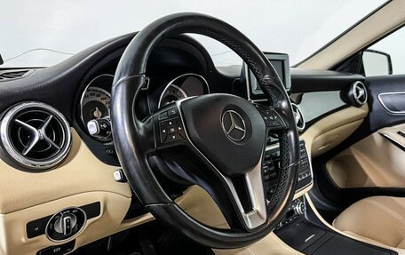 Mercedes-Benz GLA, 2015 год, 1 697 000 рублей, 13 фотография
