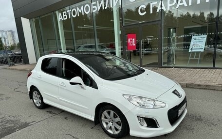 Peugeot 308 II, 2012 год, 549 000 рублей, 2 фотография