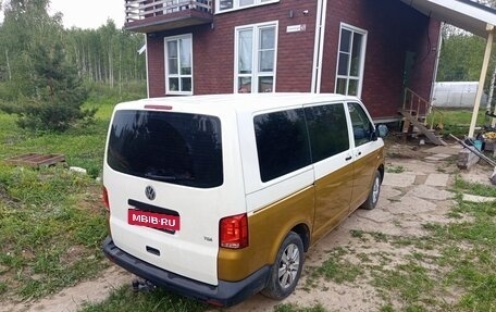 Volkswagen Multivan T5, 2010 год, 2 200 000 рублей, 5 фотография