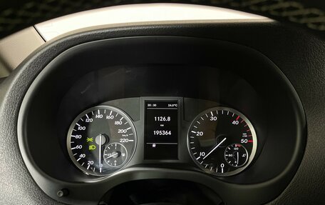 Mercedes-Benz Vito, 2015 год, 2 197 000 рублей, 11 фотография