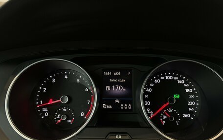 Volkswagen Tiguan II, 2020 год, 3 300 000 рублей, 16 фотография