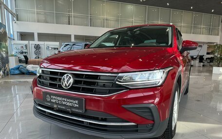 Volkswagen Tiguan II, 2020 год, 3 300 000 рублей, 30 фотография