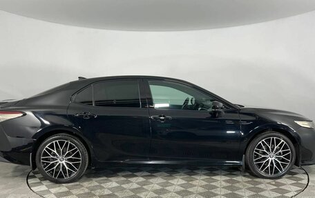 Toyota Camry, 2020 год, 2 980 000 рублей, 4 фотография