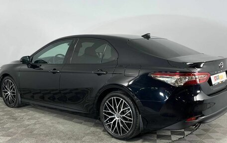 Toyota Camry, 2020 год, 2 980 000 рублей, 7 фотография