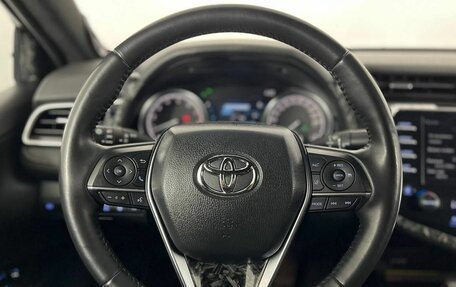 Toyota Camry, 2020 год, 2 980 000 рублей, 19 фотография