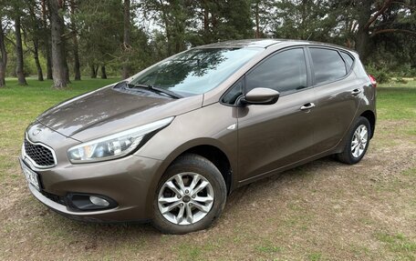 KIA cee'd III, 2013 год, 910 000 рублей, 2 фотография