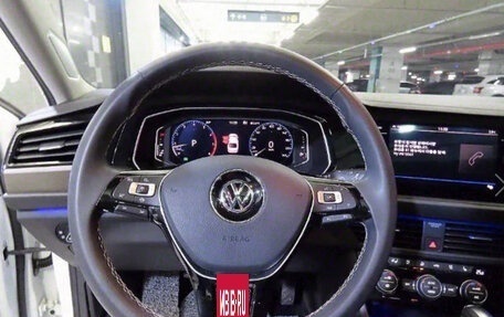 Volkswagen Jetta VII, 2022 год, 1 600 000 рублей, 7 фотография