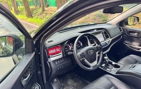 Toyota Highlander III, 2014 год, 2 950 000 рублей, 2 фотография