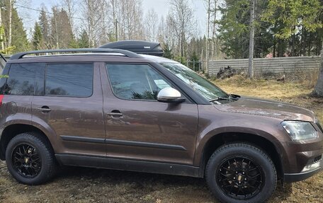Skoda Yeti I рестайлинг, 2015 год, 1 600 000 рублей, 4 фотография