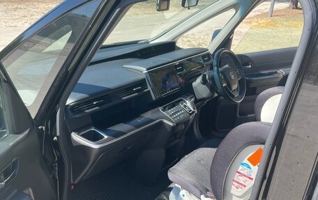 Honda Stepwgn IV, 2018 год, 2 850 000 рублей, 18 фотография
