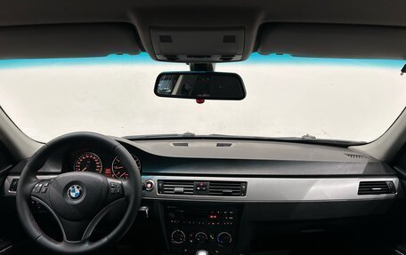 BMW 3 серия, 2006 год, 699 000 рублей, 12 фотография