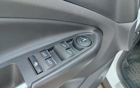 Ford Kuga III, 2014 год, 923 000 рублей, 16 фотография