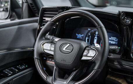 Lexus LM, 2024 год, 16 500 000 рублей, 10 фотография