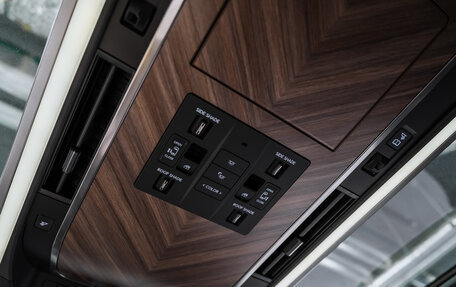 Lexus LM, 2024 год, 16 500 000 рублей, 30 фотография