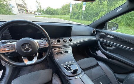 Mercedes-Benz E-Класс, 2018 год, 3 580 000 рублей, 14 фотография