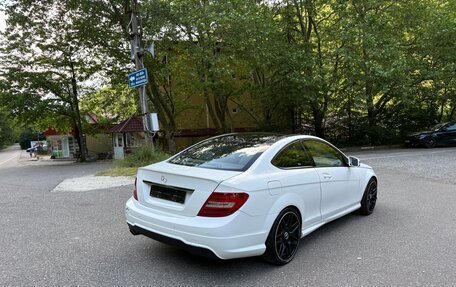 Mercedes-Benz C-Класс, 2012 год, 950 000 рублей, 3 фотография