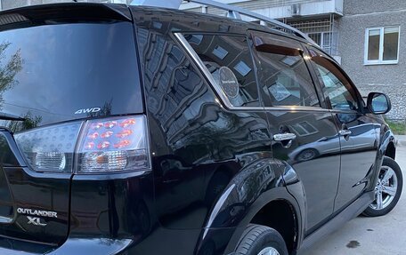 Mitsubishi Outlander III рестайлинг 3, 2008 год, 950 000 рублей, 12 фотография