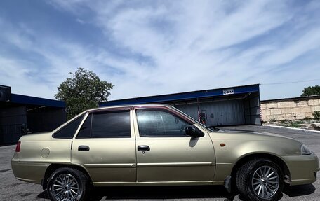 Daewoo Nexia I рестайлинг, 2010 год, 350 000 рублей, 3 фотография