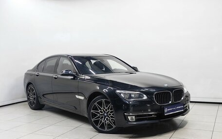 BMW 7 серия, 2013 год, 1 599 000 рублей, 1 фотография