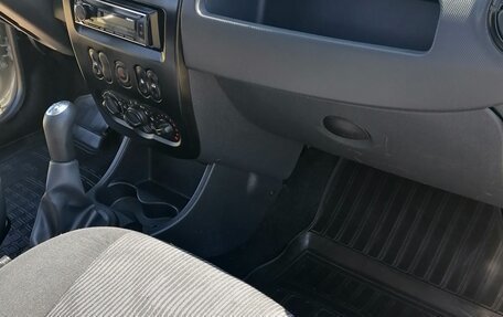 Renault Sandero II рестайлинг, 2014 год, 690 000 рублей, 10 фотография