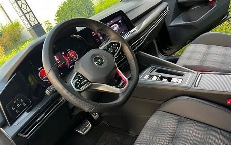 Volkswagen Golf GTI, 2022 год, 2 800 100 рублей, 8 фотография