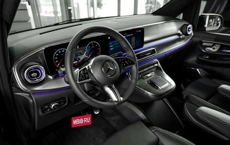 Mercedes-Benz V-Класс, 2024 год, 17 200 000 рублей, 13 фотография