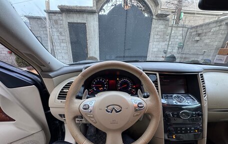 Infiniti FX II, 2009 год, 1 000 000 рублей, 3 фотография