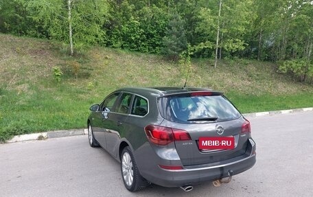 Opel Astra J, 2012 год, 1 010 000 рублей, 3 фотография
