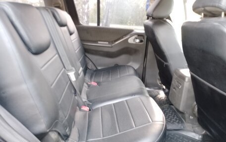 Nissan Pathfinder, 2007 год, 1 250 000 рублей, 17 фотография