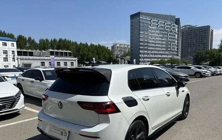 Volkswagen Golf VIII, 2022 год, 2 500 100 рублей, 4 фотография