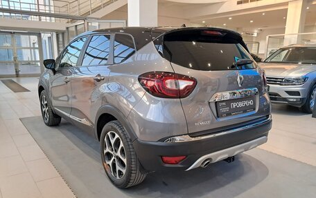 Renault Kaptur I рестайлинг, 2017 год, 1 484 000 рублей, 8 фотография