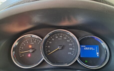 Renault Sandero II рестайлинг, 2014 год, 599 000 рублей, 16 фотография