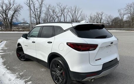 Chevrolet Blazer III, 2023 год, 6 723 000 рублей, 3 фотография