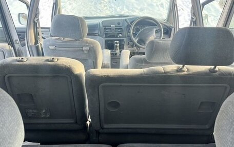 Nissan Presage I, 1999 год, 380 000 рублей, 6 фотография