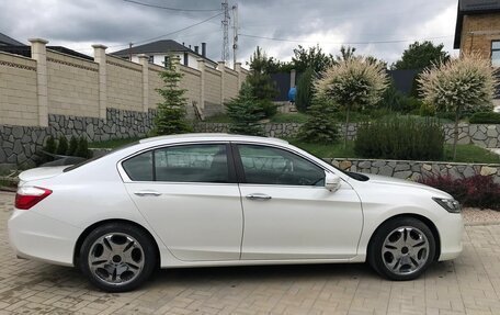 Honda Accord IX рестайлинг, 2013 год, 2 000 000 рублей, 7 фотография