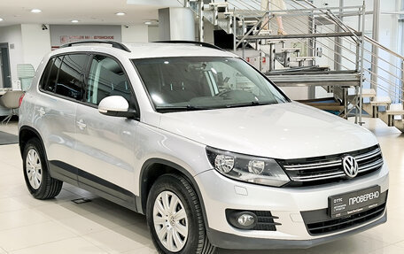 Volkswagen Tiguan I, 2015 год, 1 550 000 рублей, 3 фотография