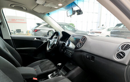 Volkswagen Tiguan I, 2015 год, 1 550 000 рублей, 13 фотография