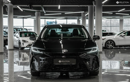 Toyota Camry, 2024 год, 4 400 000 рублей, 3 фотография