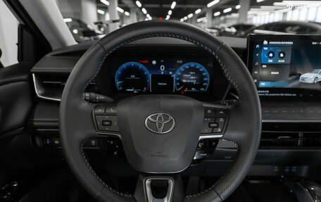 Toyota Camry, 2024 год, 4 400 000 рублей, 12 фотография