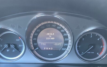 Mercedes-Benz GLK-Класс, 2010 год, 1 500 000 рублей, 6 фотография