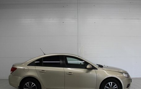 Chevrolet Cruze II, 2011 год, 740 000 рублей, 5 фотография